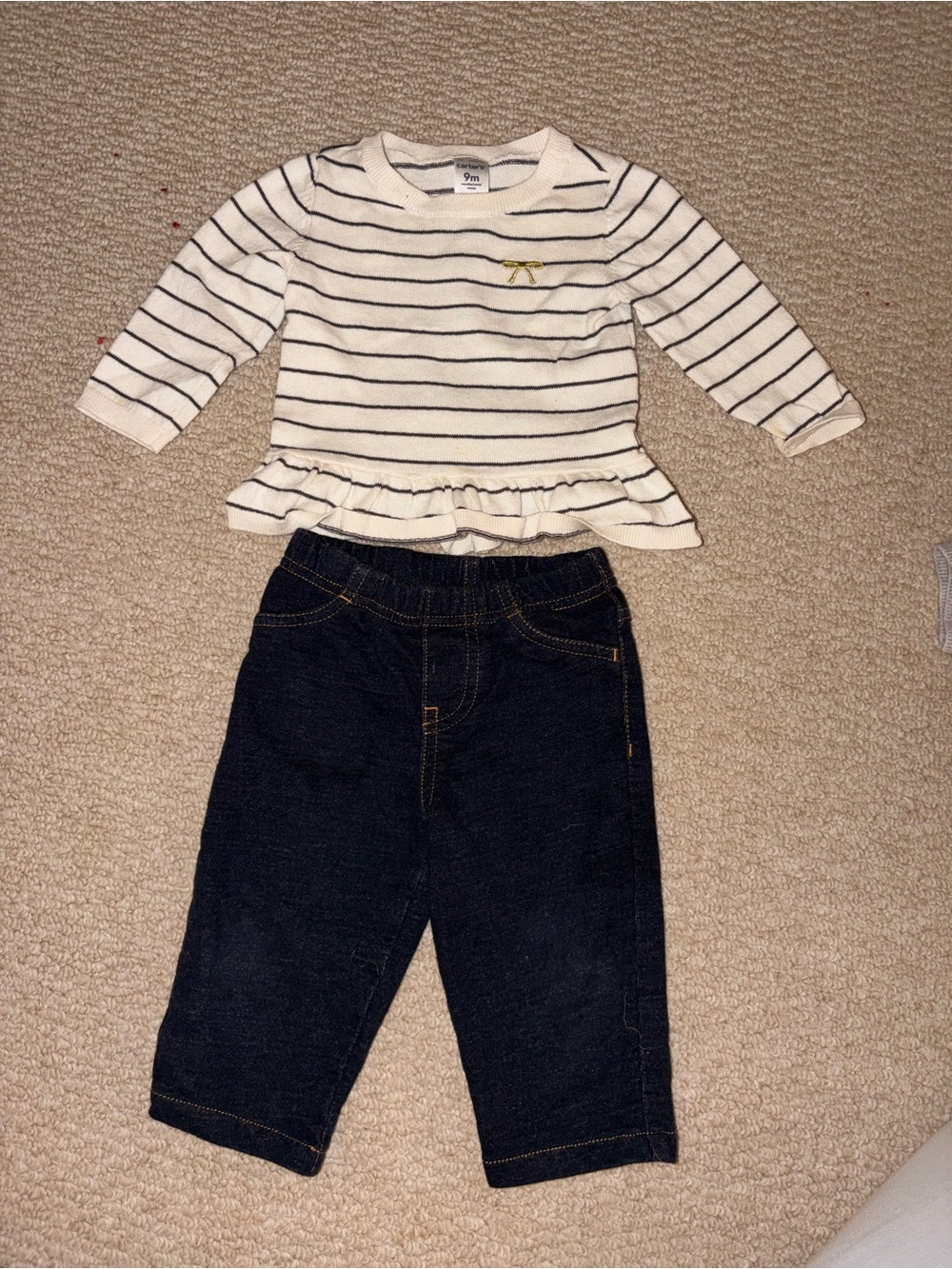 Carter’s Baby Girl 9M Striped Sweater & Jeggings Outfit Set